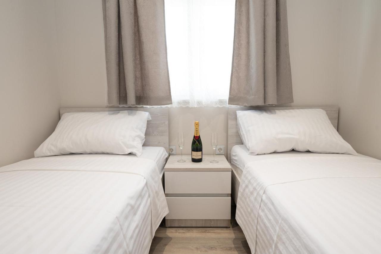Luxury Apartman Imperio Sibenik Exterior photo